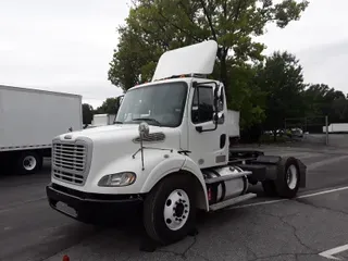 2013 FREIGHTLINER/MERCEDES M2 112