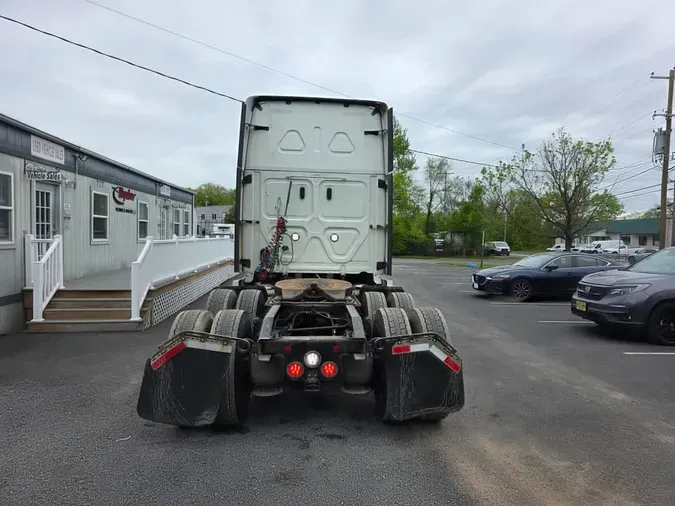 2022 FREIGHTLINER/MERCEDES NEW CASCADIA PX12664