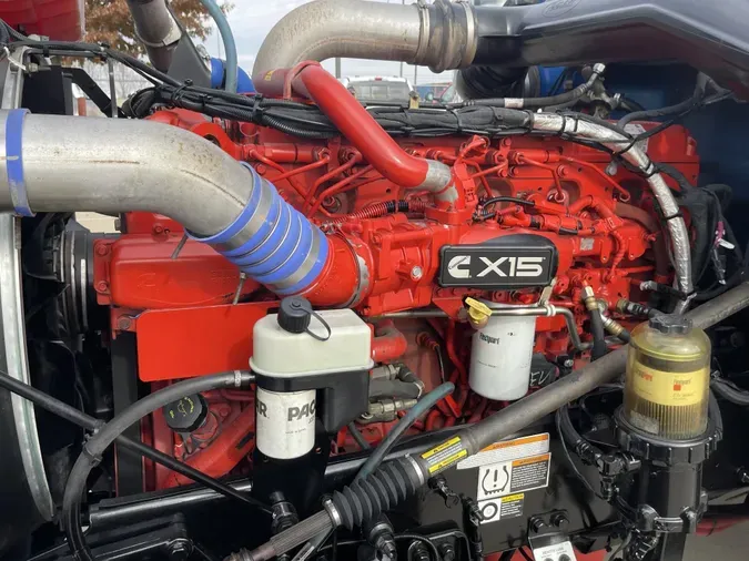 2023 Peterbilt 3897464fdead7e11546787d1fa4239687e2