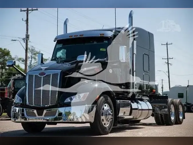 2025 PETERBILT 579