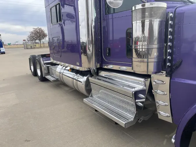 2024 Peterbilt 389747175b2a4094e12a5edf4e0ab6d7401