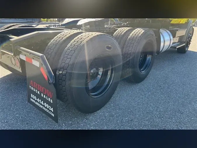 2020 INTERNATIONAL RH613