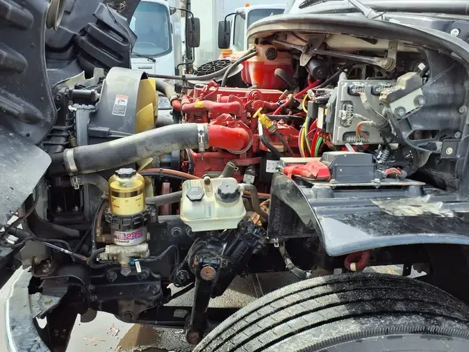 2019 FREIGHTLINER/MERCEDES M2 106