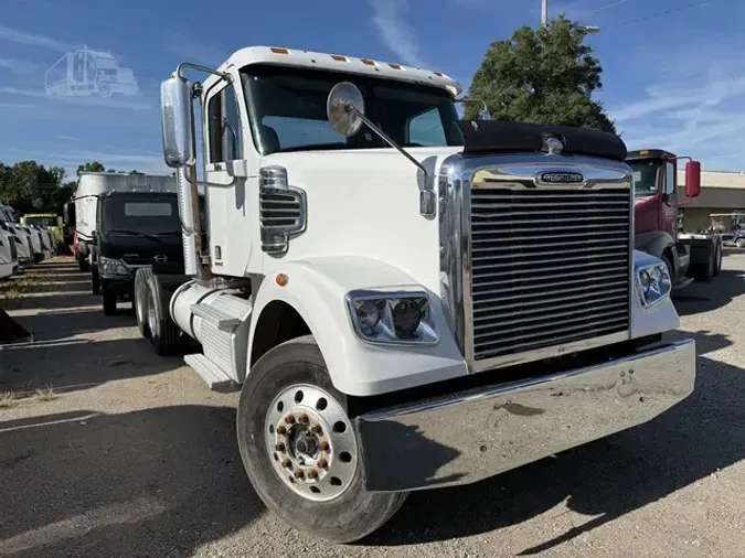 2014 FREIGHTLINER CORONADO 122 SD
