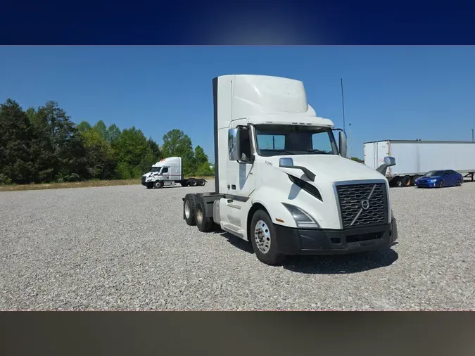 2020 Volvo VNL300747a335e9ade859c1bfe7a544e1529a9