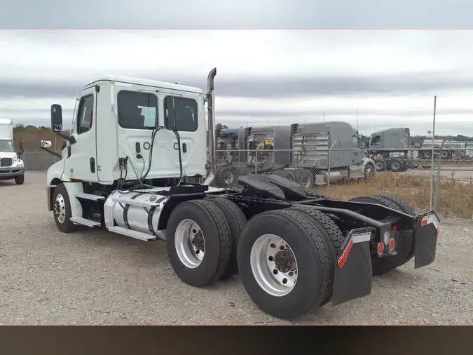 2021 FREIGHTLINER/MERCEDES NEW CASCADIA PX12664