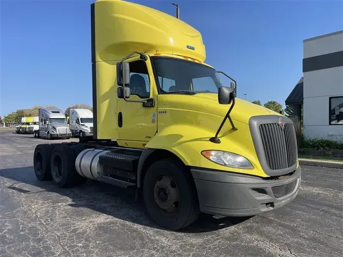 2018 INTERNATIONAL RH613
