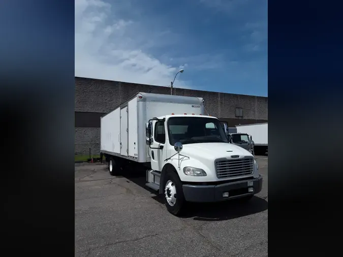 2019 FREIGHTLINER M2 106