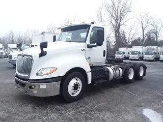 2019 NAVISTAR INTERNATIONAL LT625 DAYCAB T/A