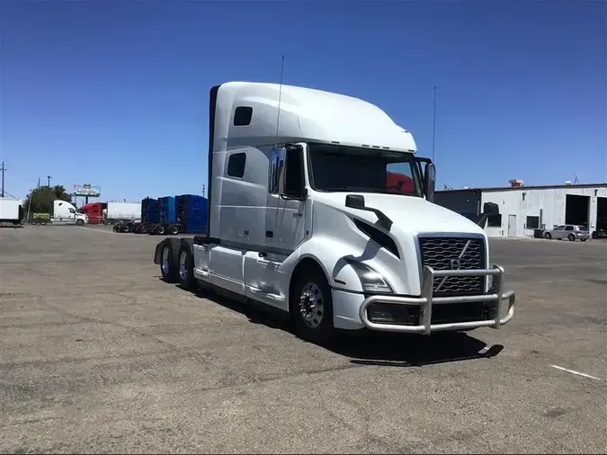2022 VOLVO VNL64T760748564c103daaacf3a8e7e3b9c980d89