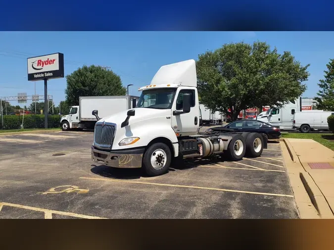 2019 NAVISTAR INTERNATIONAL LT625 DAYCAB T/A7485831aefff2275fe62a5eb7f53b82a