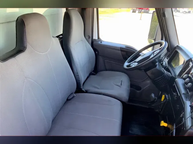 2020 INT MV607
