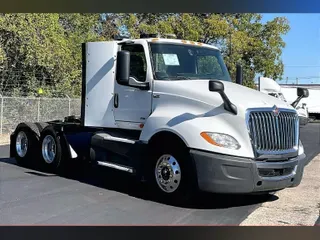 2021 INT LT625 6x4