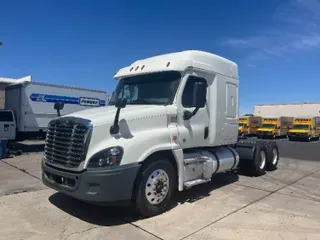 2016 FREIGHTLINER X12564ST