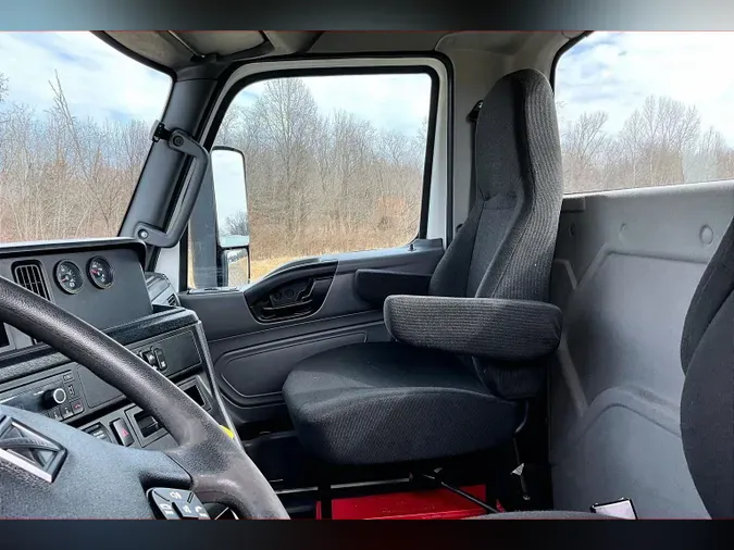 2021 INT LT625 6x4748761ce4d7953ca5132c8d5bf78c9cd