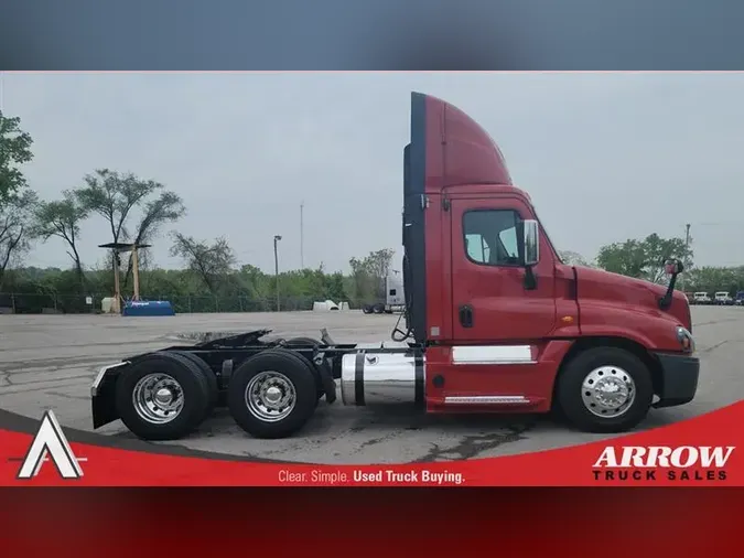 2020 FREIGHTLINER CASCADIA