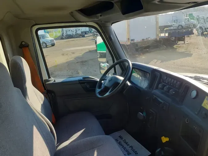 2020 NAVISTAR INTERNATIONAL MV607 (4X2)