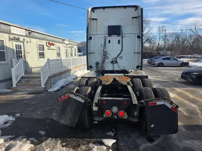 2020 FREIGHTLINER/MERCEDES CASCADIA 125