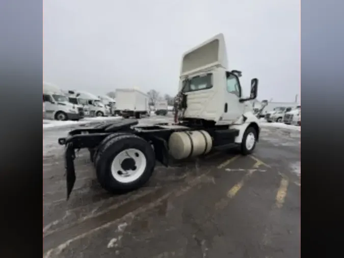 2019 NAVISTAR INTERNATIONAL RH613 DAYCAB S/A