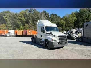 2022 Freightliner Cascadia 126