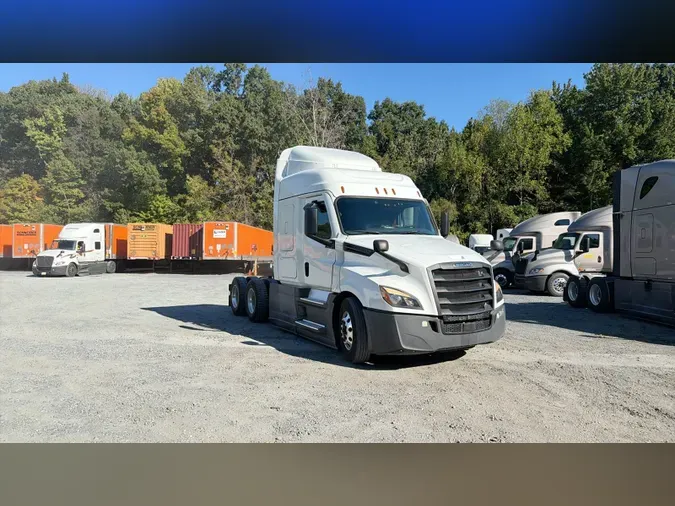 2022 Freightliner Cascadia 126749cfc968a70058b10cf019f803f8cd6
