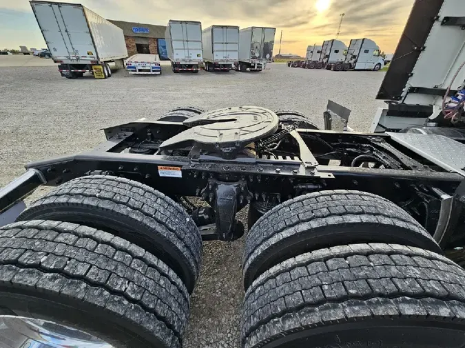 2025 FREIGHTLINER Cascadia 126749ebe4454cc340be741ff0d823406af