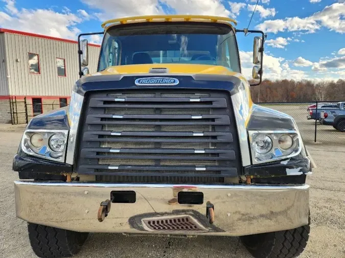 2016 Freightliner 114SD