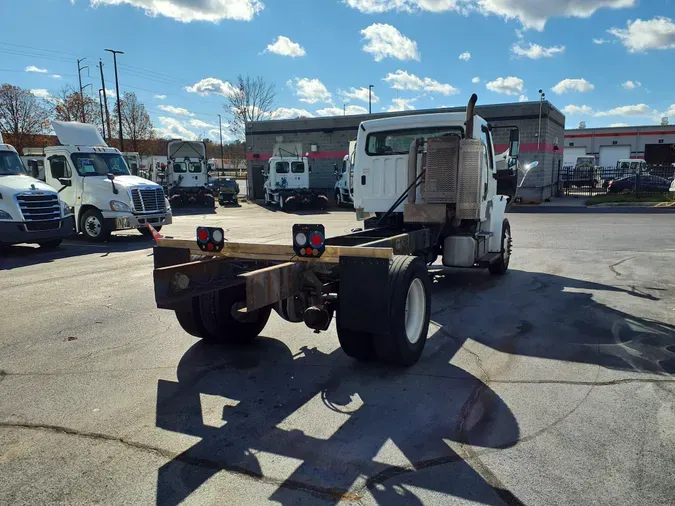 2014 FREIGHTLINER/MERCEDES M2 106