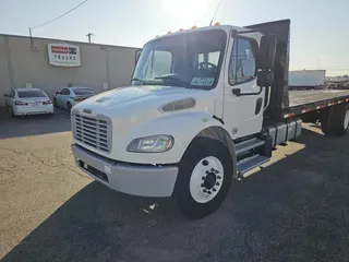 2018 Freightliner Business Class M2 106