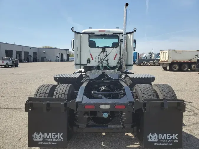 2014 MACK CXU613