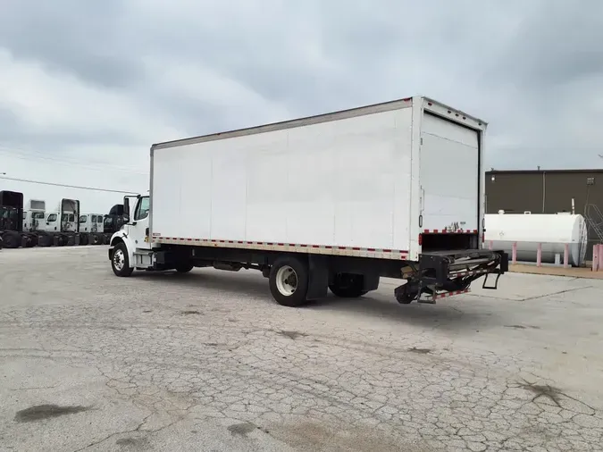 2017 FREIGHTLINER M2 106
