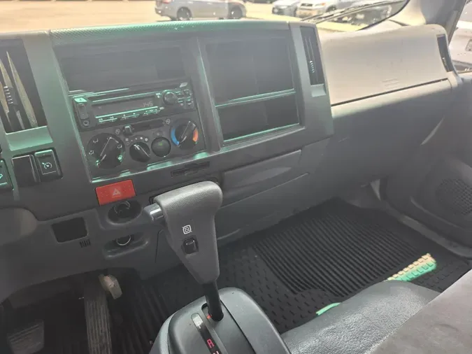 2019 Isuzu NRR