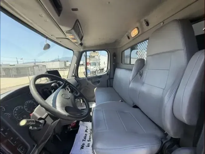 2019 Freightliner Business Class M2 10674ac13e23fb94159ed5ee30b1bfa1629