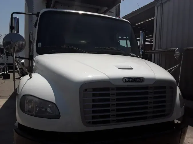 2019 FREIGHTLINER/MERCEDES M2 106