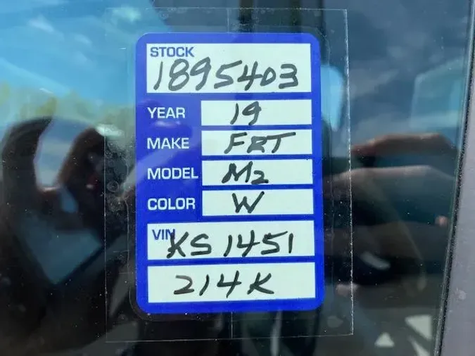 2019 Freightliner Business Class M2 106