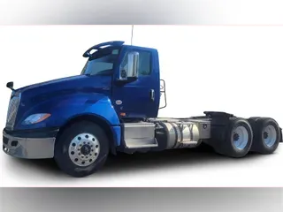 2021 International LT625