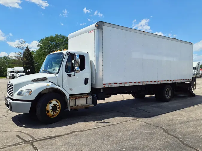 2017 FREIGHTLINER/MERCEDES M2 106