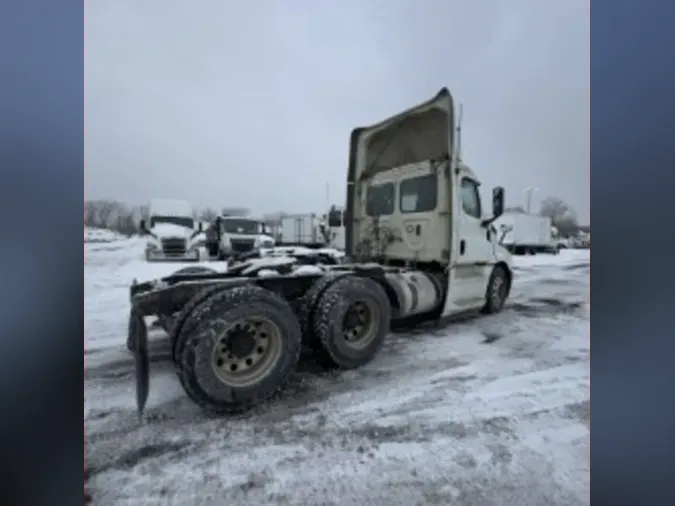 2020 FREIGHTLINER/MERCEDES NEW CASCADIA PX12664