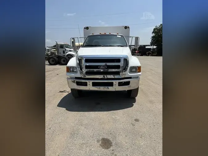 2010 FORD F750 SD