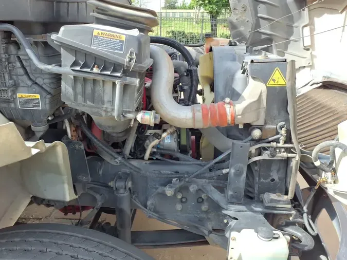 2020 NAVISTAR INTERNATIONAL MV607 (4X2)