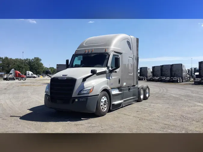 2024 Freightliner Cascadia 126