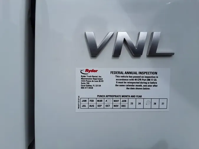 2020 VOLVO VNL64T-300