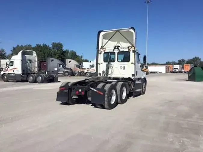 2019 Freightliner Cascadia