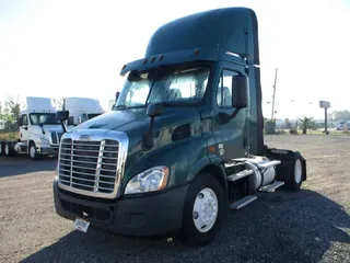 2015 Freightliner CASCADIA 113