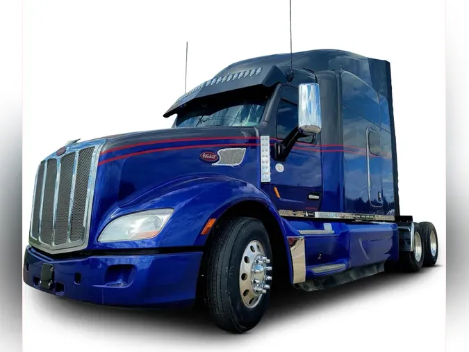 2019 Peterbilt 57974c99b52baf04de69752d17e9f8eab5d