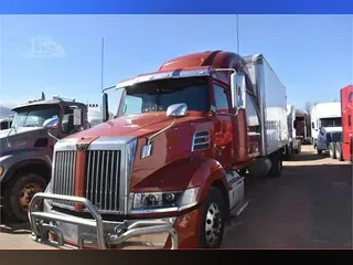 2019 WESTERN STAR 5700