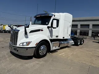 2023 Peterbilt 579