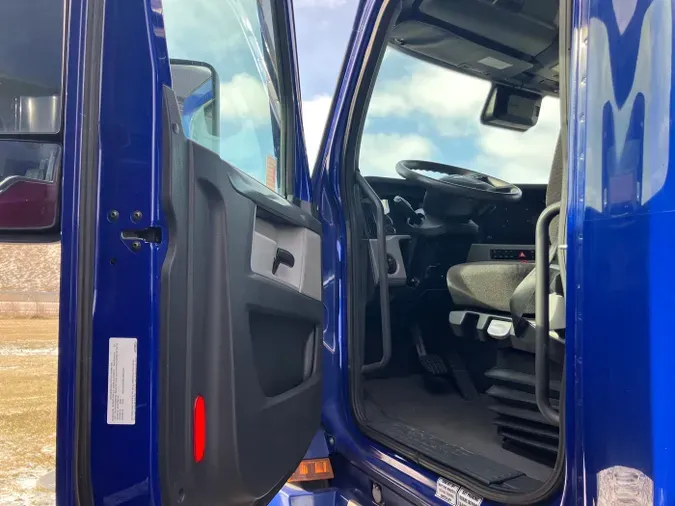 2022 Freightliner Cascadia