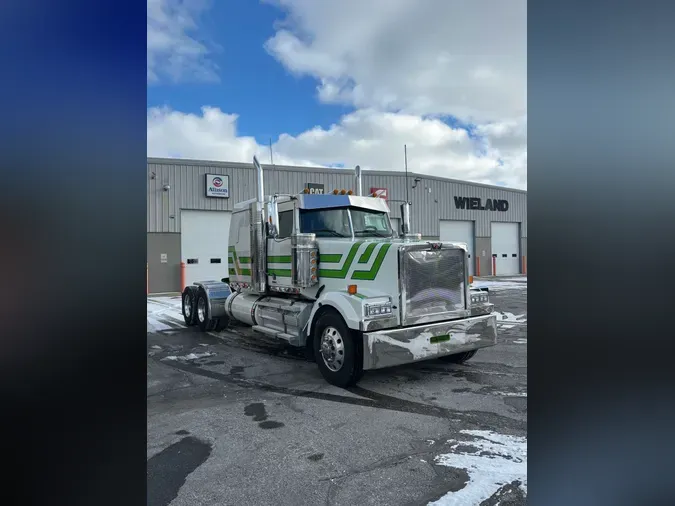 2022 Western Star 490074d2e6fd119a642fd3b0e4d6799a9b6f