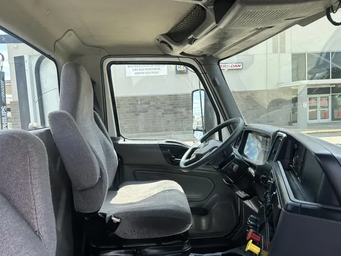 2020 International LT625